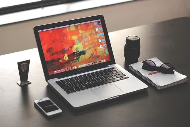 Website for Business and Freelancing: Choosing the Ideal Designer