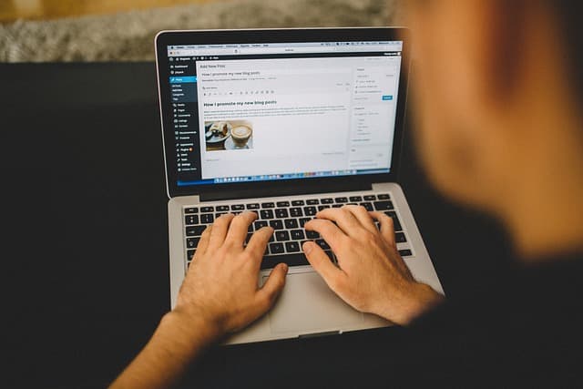 Website on a Template: Pros and Cons